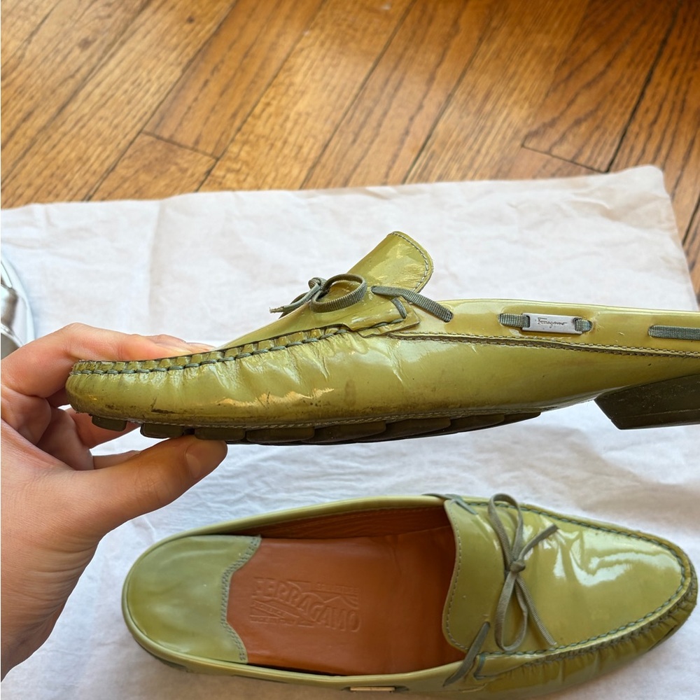 FERRAGAMO green loafer mules - Picture 6 of 6
